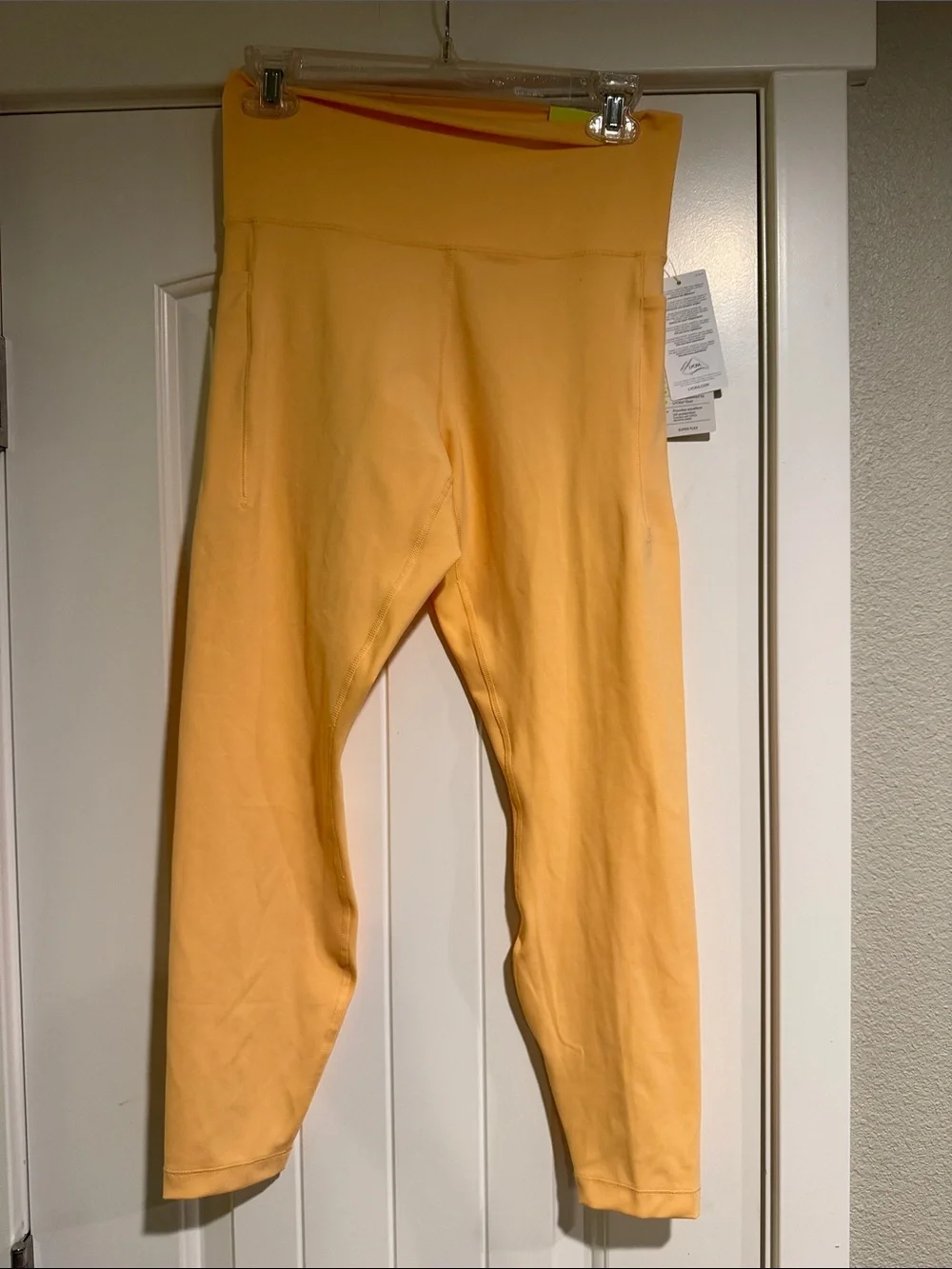 Women’s Melon Orange Stretch Active Leggings